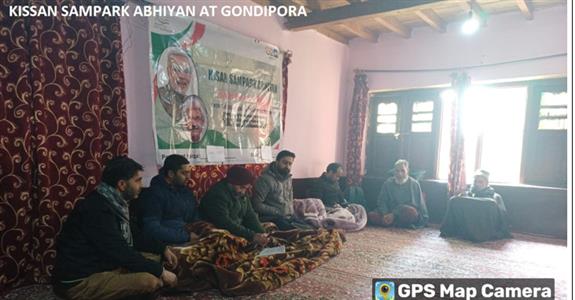 Farmers Orientation program under HADP held in district Budgam at Gundipora